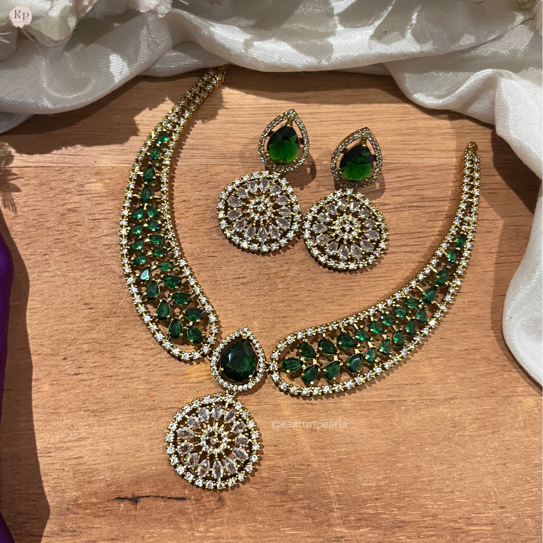 Yashvi Green Victorian Necklace Set