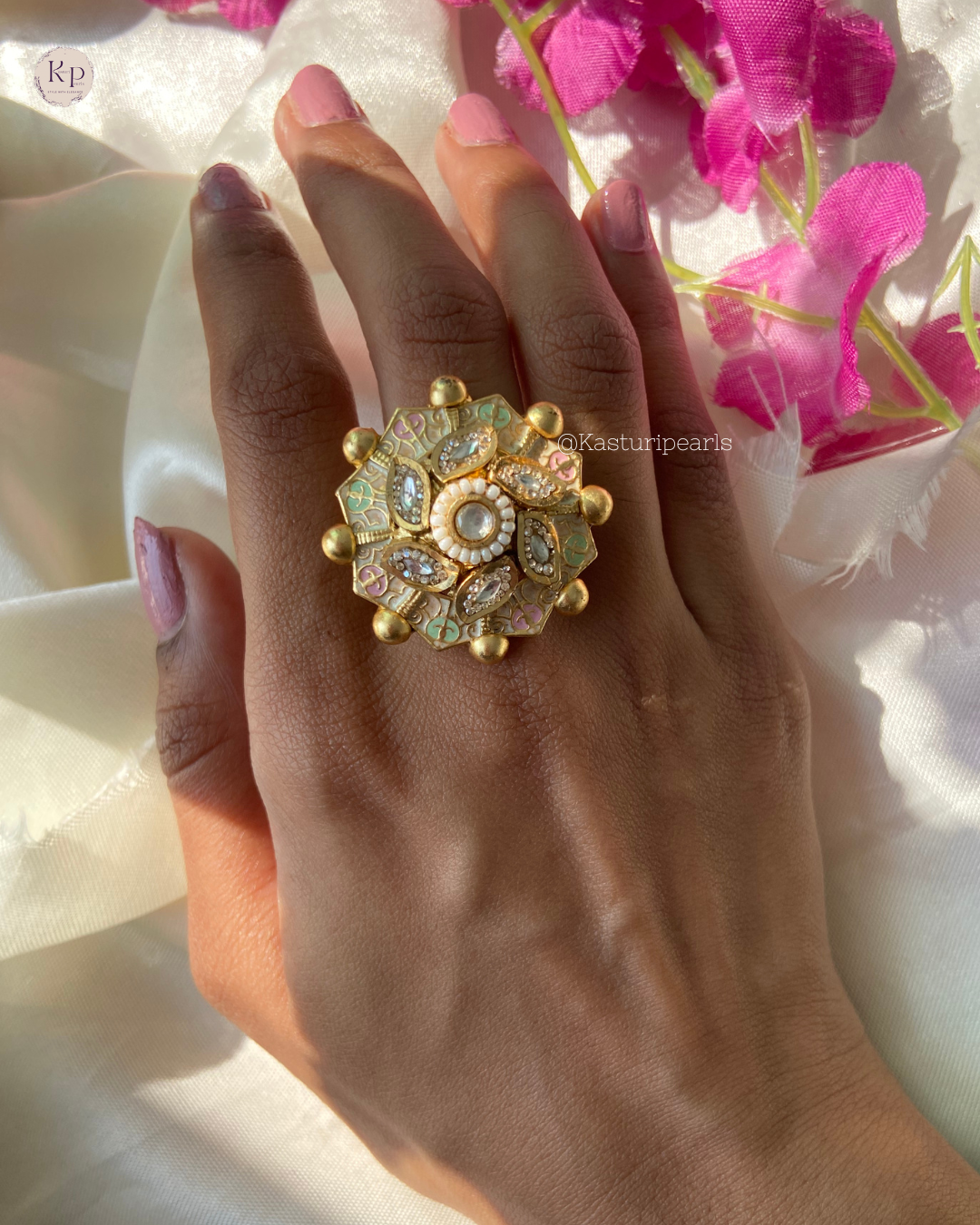 Akshi Antique Copper Ring