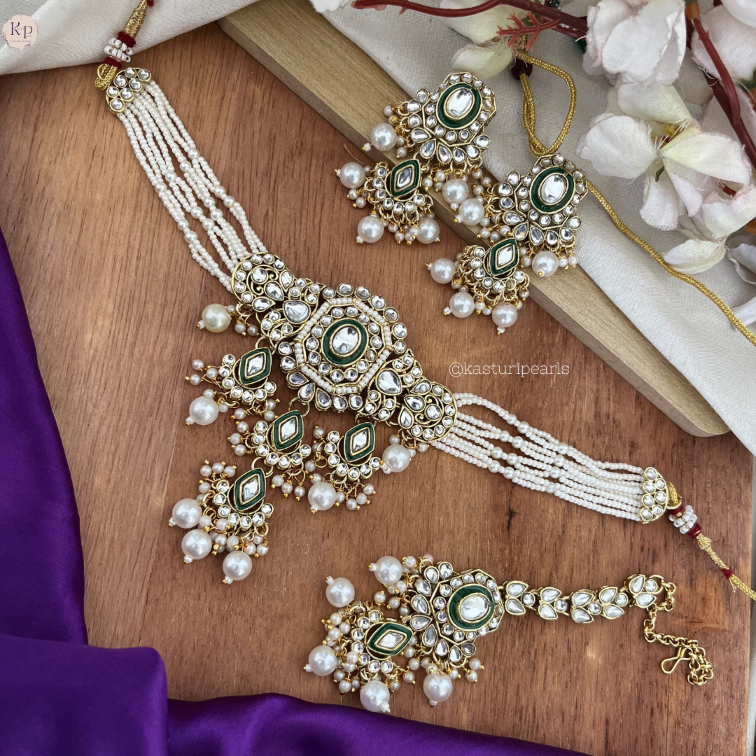 Dhruti Kundan choker set