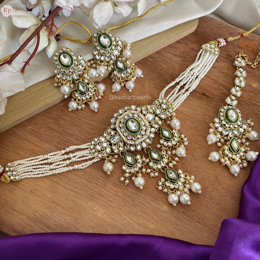 Dhruti Kundan choker set