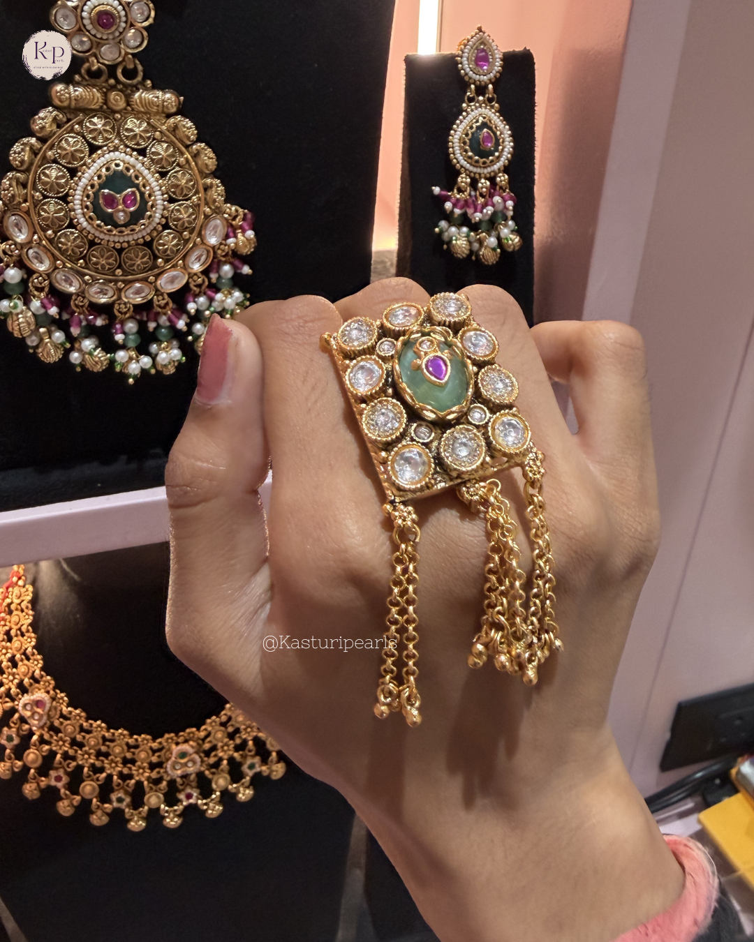 Gunjan Green Heritage Ring