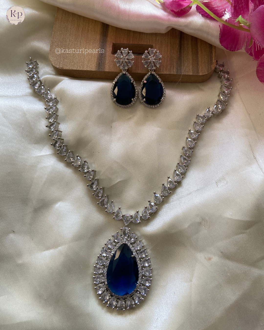 Sara Blue American Diamond Neckset