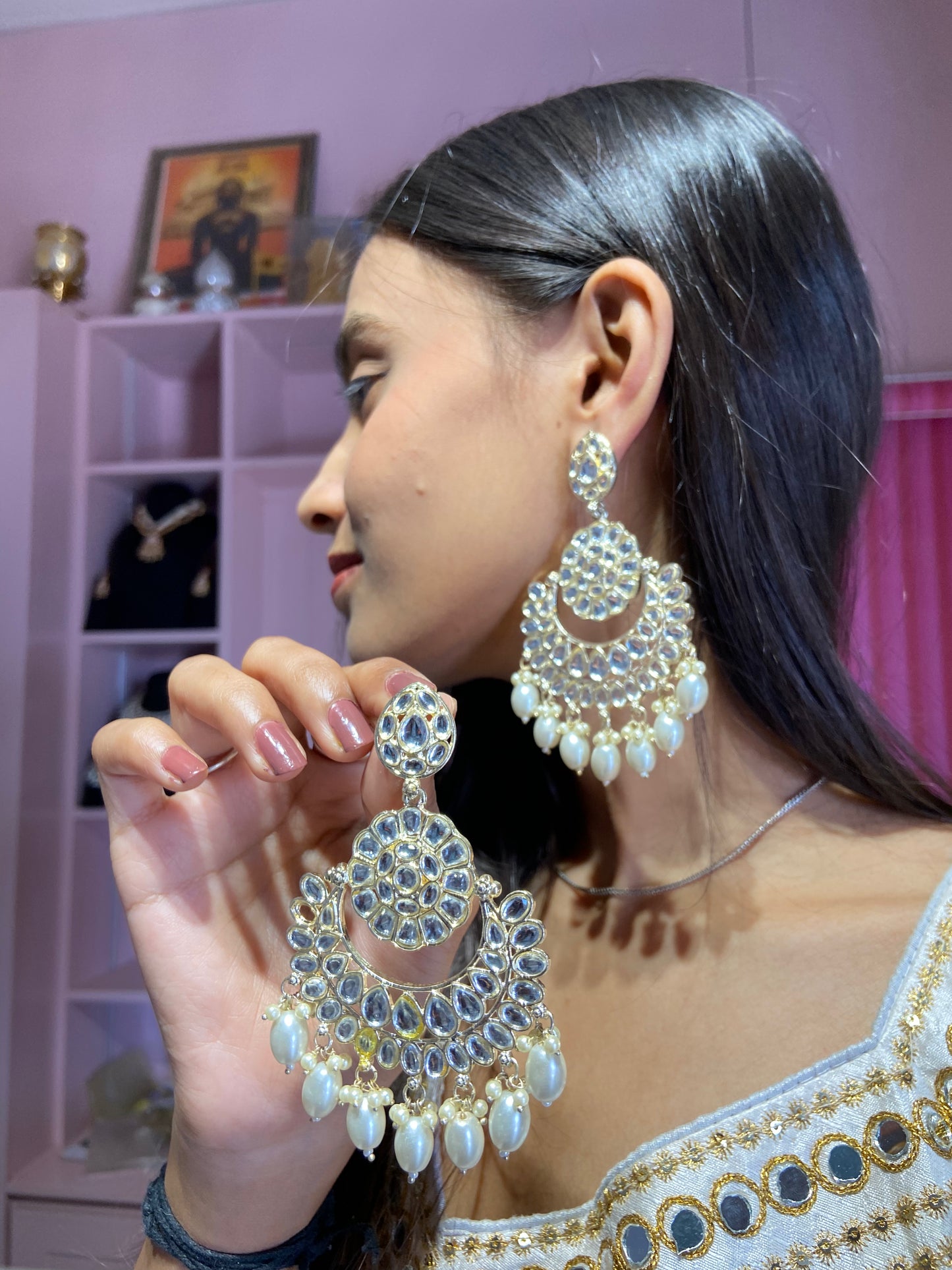Helly Kundan Earrings