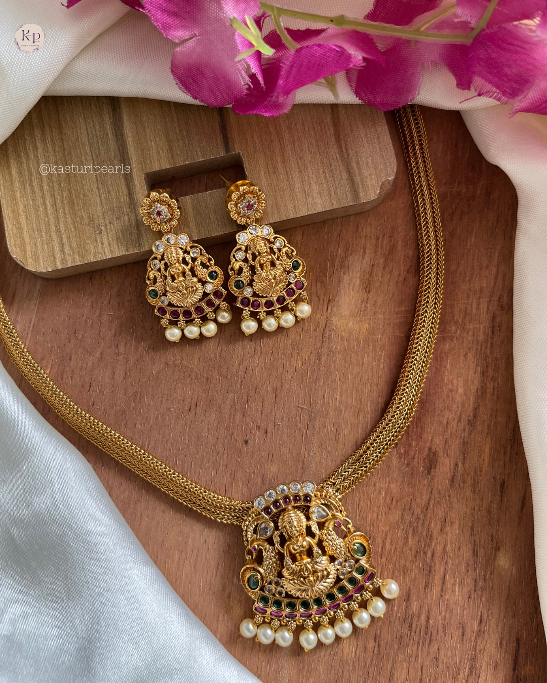 Malini Temple Jewellery Necklace set