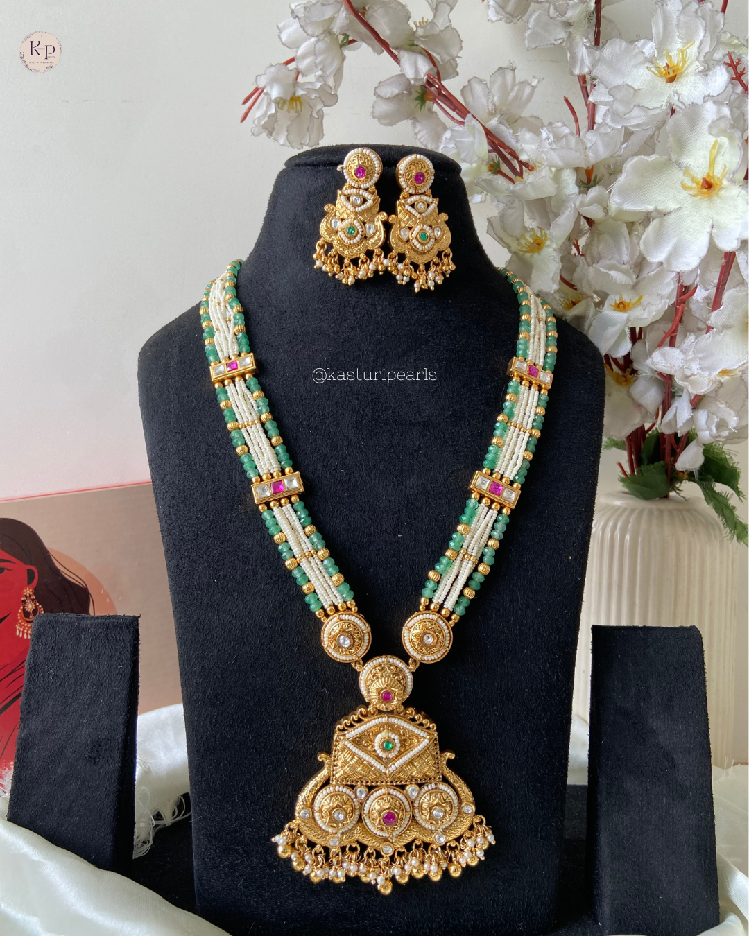 Mukta Antique Gold Long Neckset