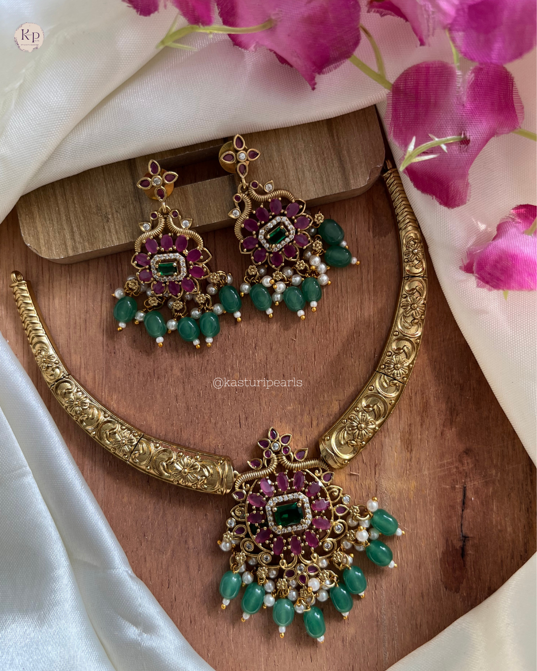 Rania Nakshi Hasli Neckset