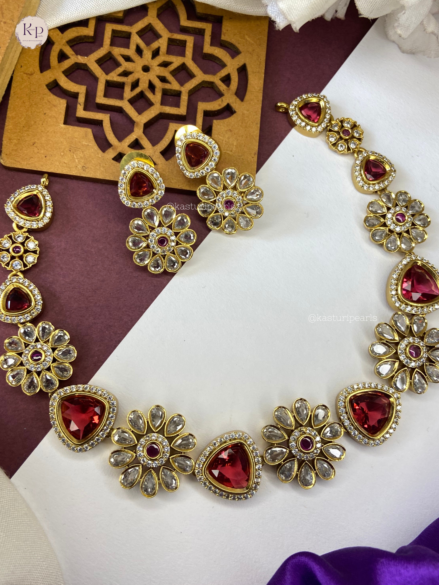 Nazia Red victorian polish Necklace set