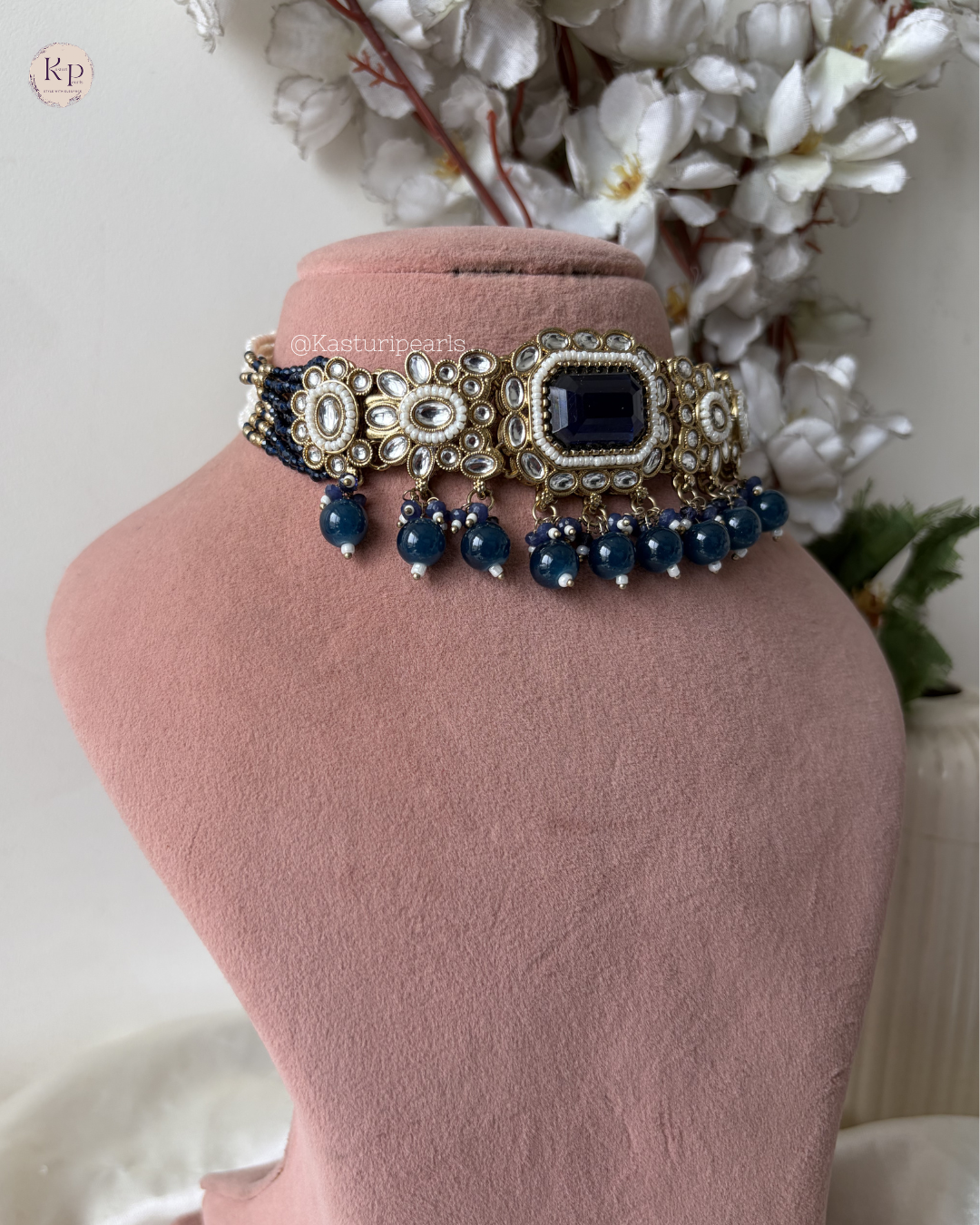 Samaira Mehendi Polish Kundan Neckset