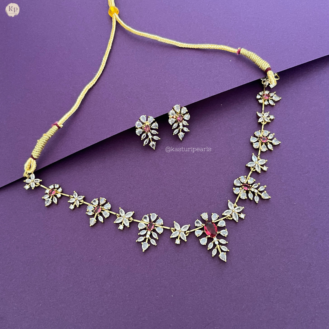 Savi Red victorian Necklace set