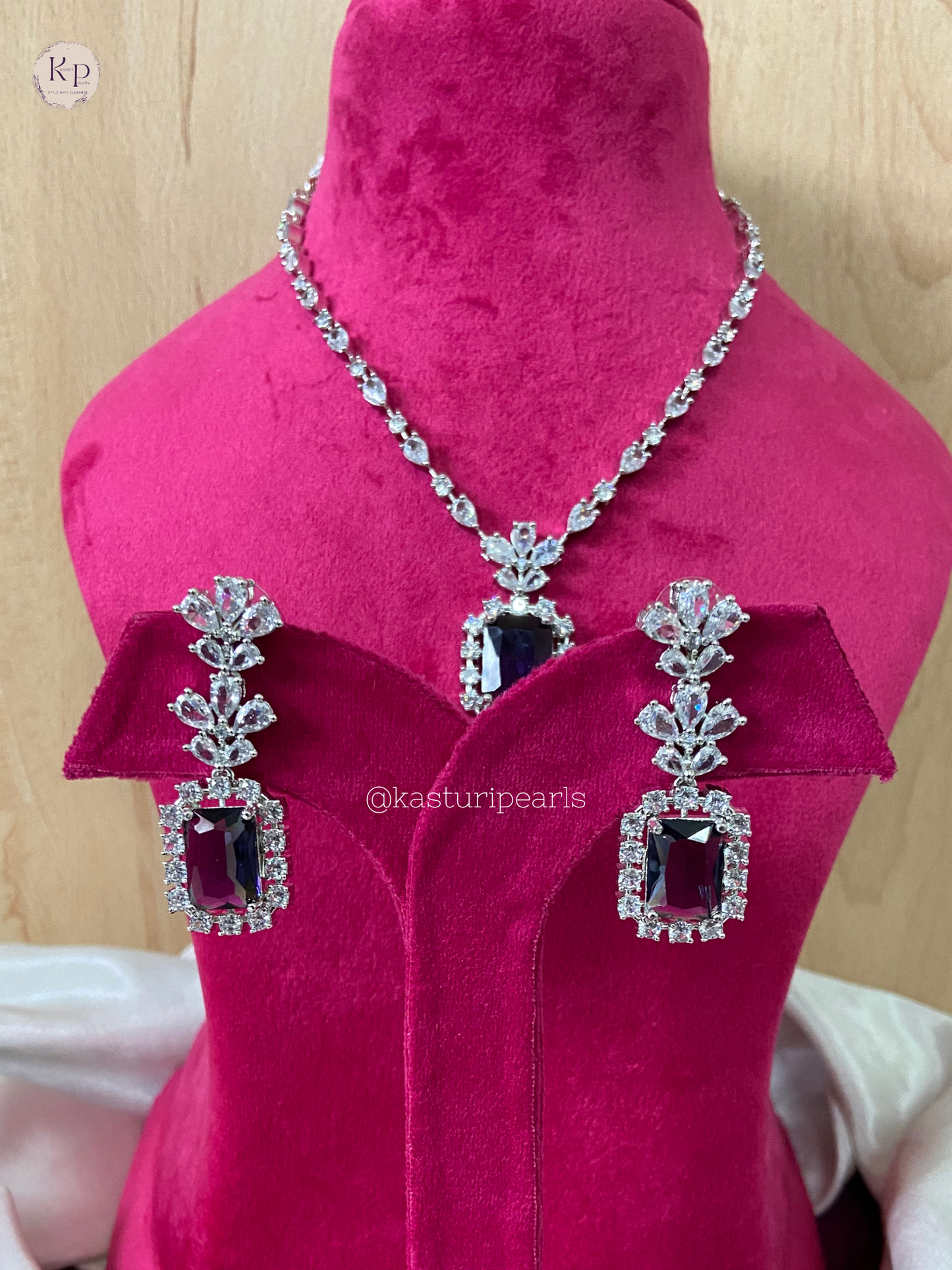 Aalia American Diamond set