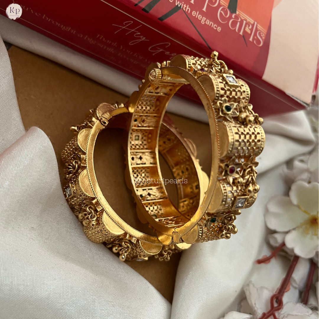 Krisha Antique coper bangles