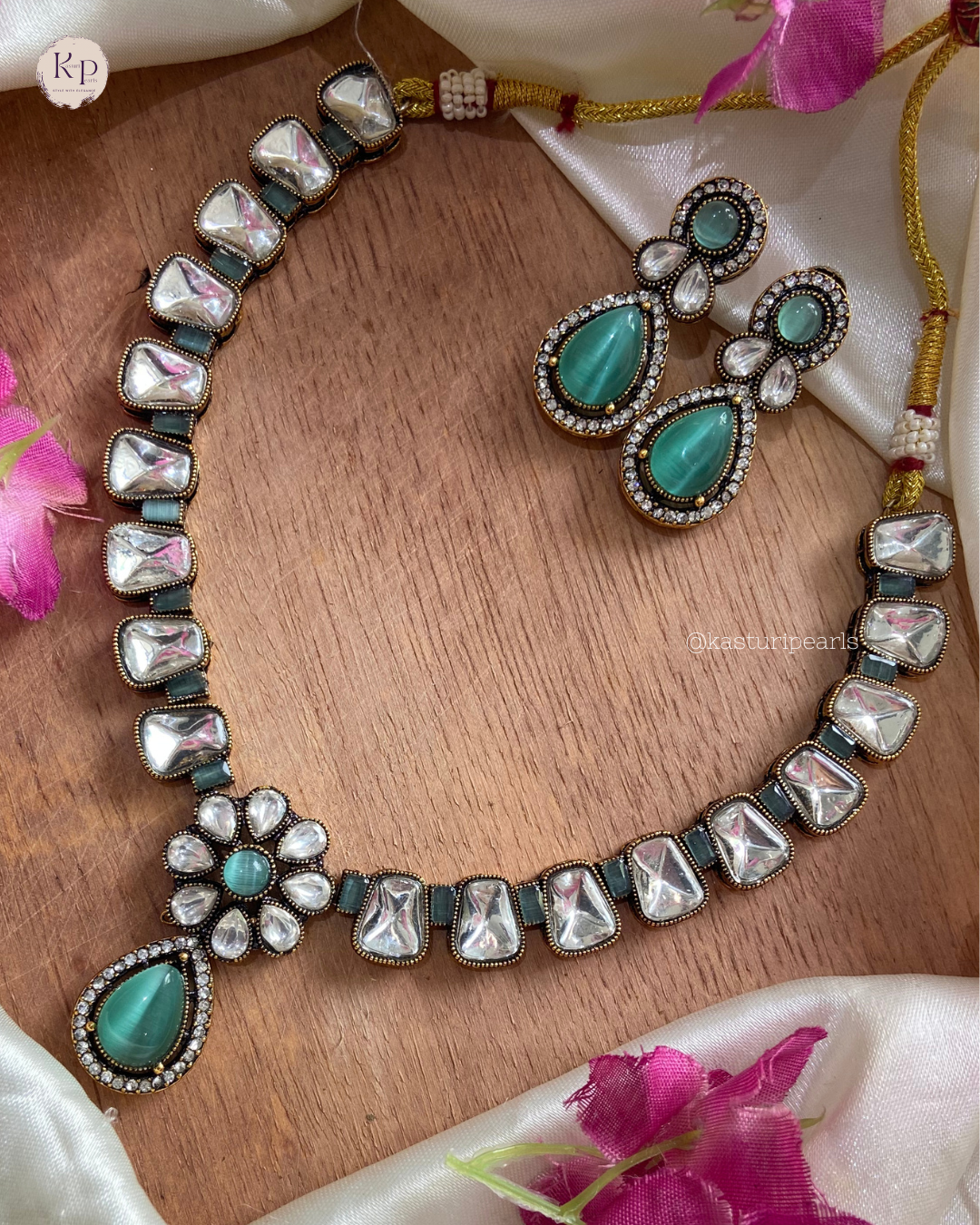 Tina Victorian Polish Neckset