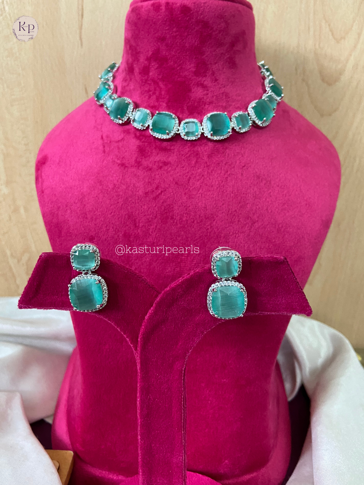 Ashwini American diamond neckset