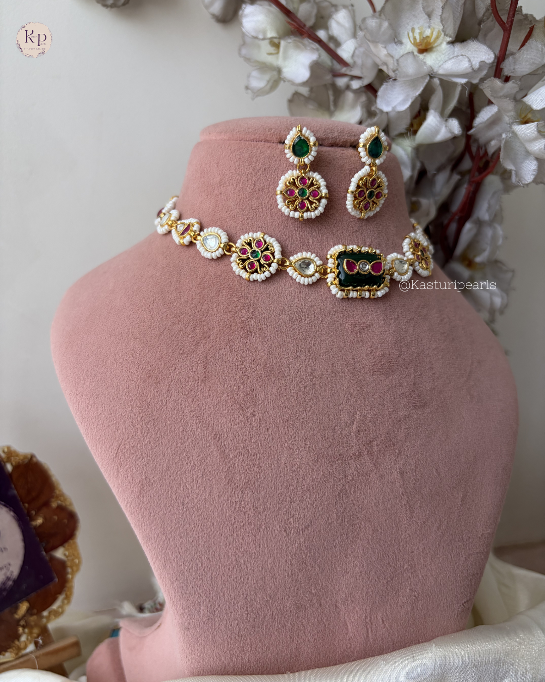 Twinkle Antique Heritage Neckset