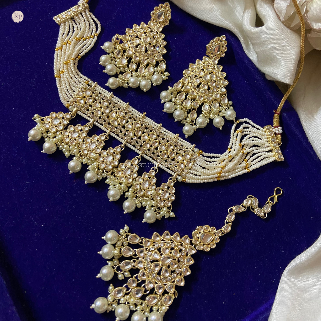 Vandana Kundan choker Necklace with Earrings tikka set