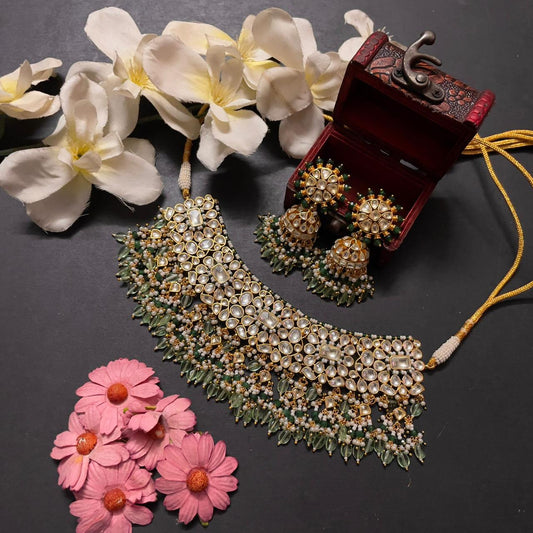 Jehra semi bridal Pachi kundan neckset