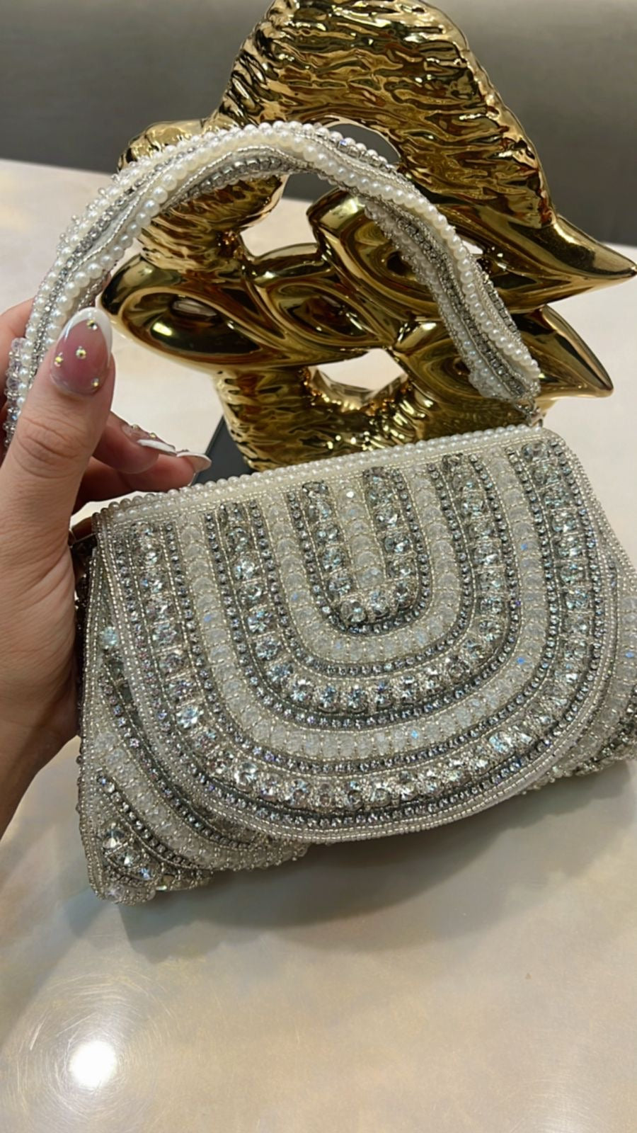 Diamond crystal flap clutch