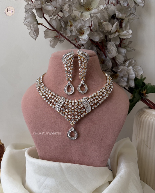 Aarna Gold polish Necklace set