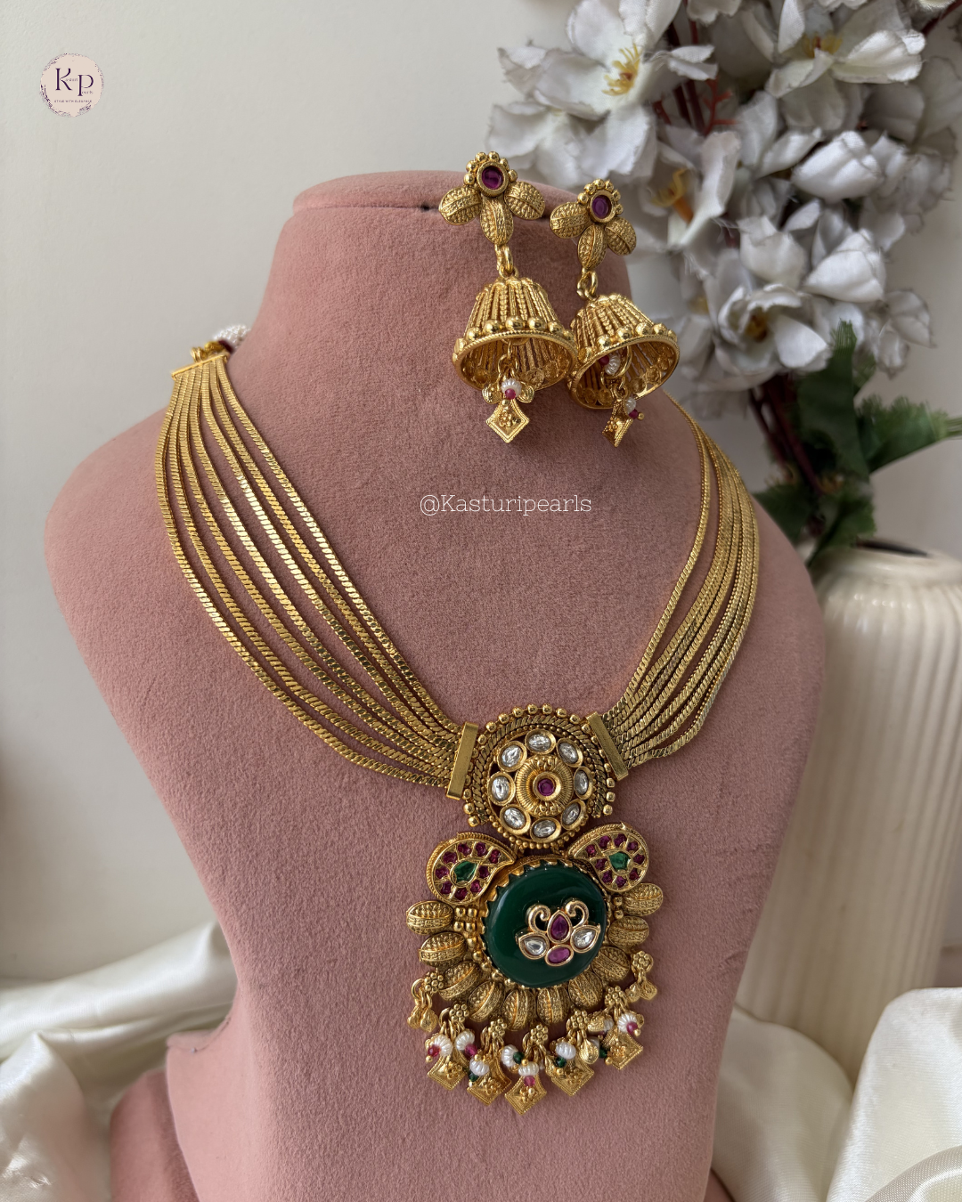 Aarohi Heritage Neckset