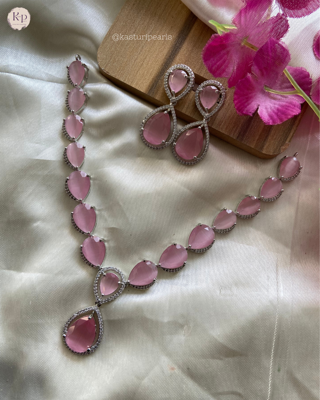 Aarshi Pink AD Neckset