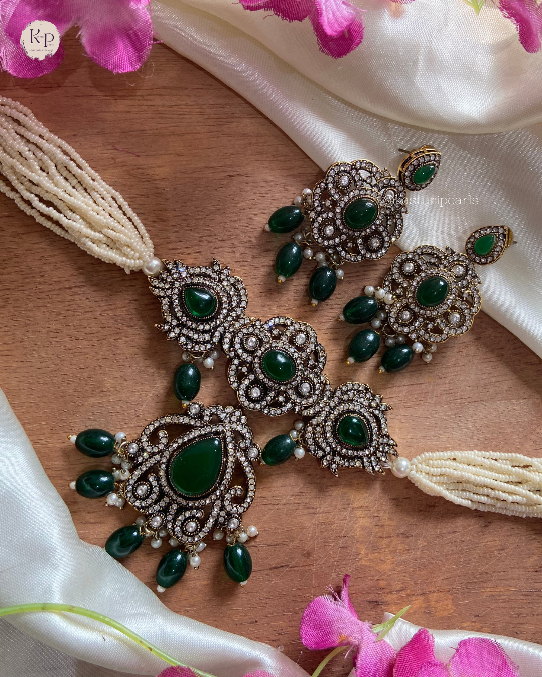 Aasika Victorian Polish Neckset