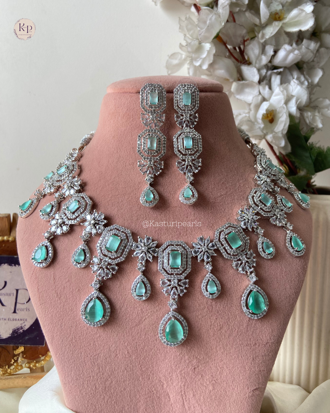 Alisha Mint Ad Neckset