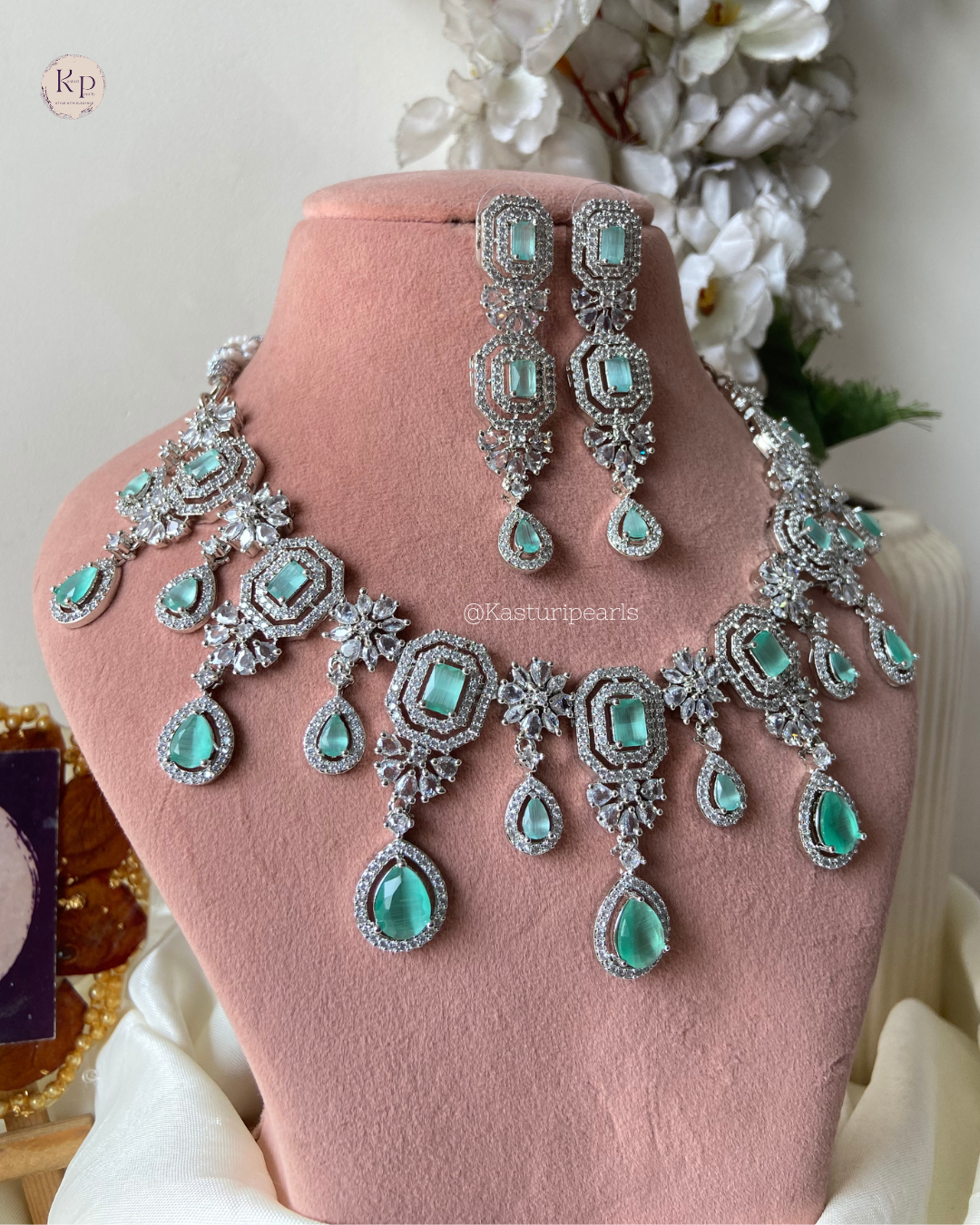 Alisha Mint Ad Neckset