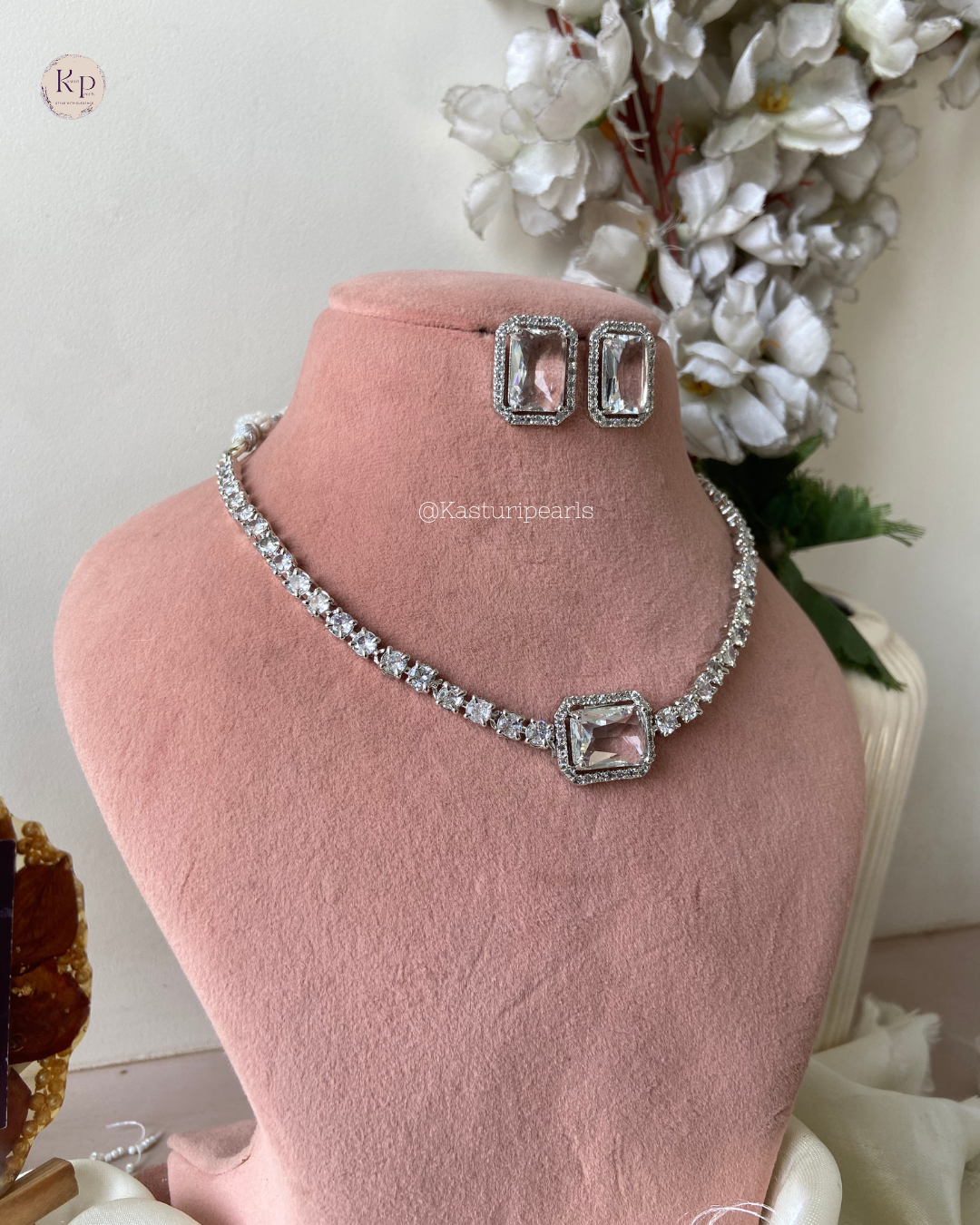 Alize silver Ad Neckset