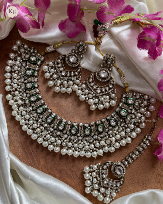 Ananya Kundan Neckset