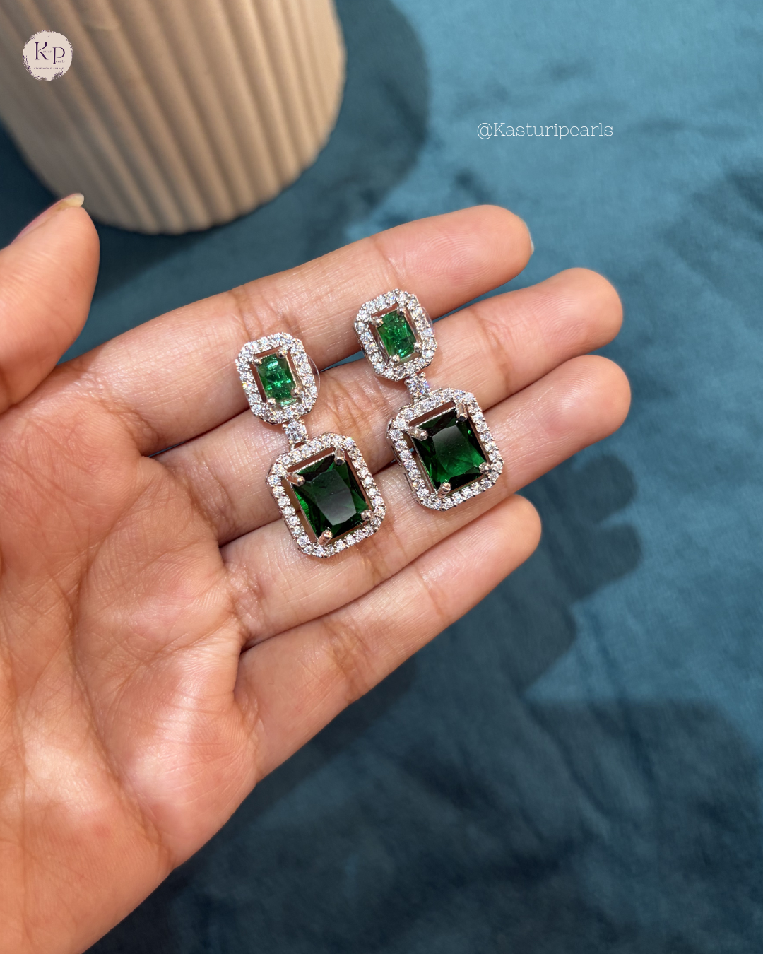 Anne green Ad Earrings