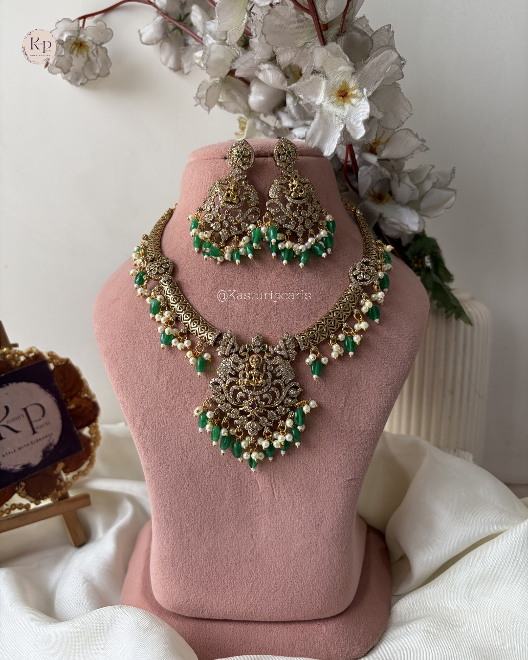 Anshika Temple Neckset