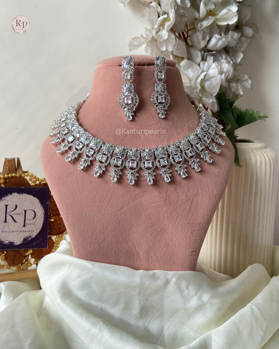 Arshi Ad Necklace set