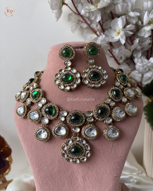 Asmita Green Mehendi Polish Neckset