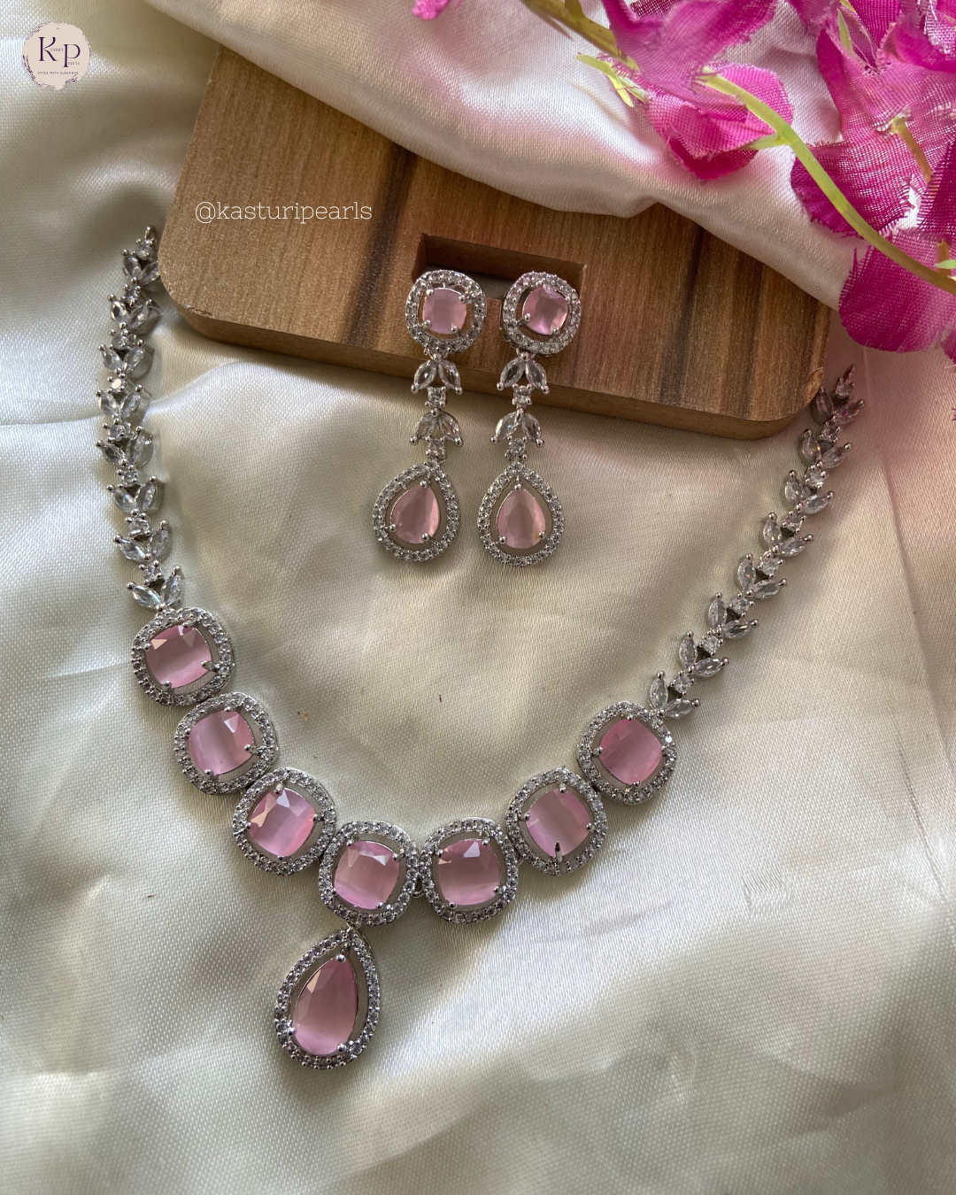 Bhavi Pink AD neckset