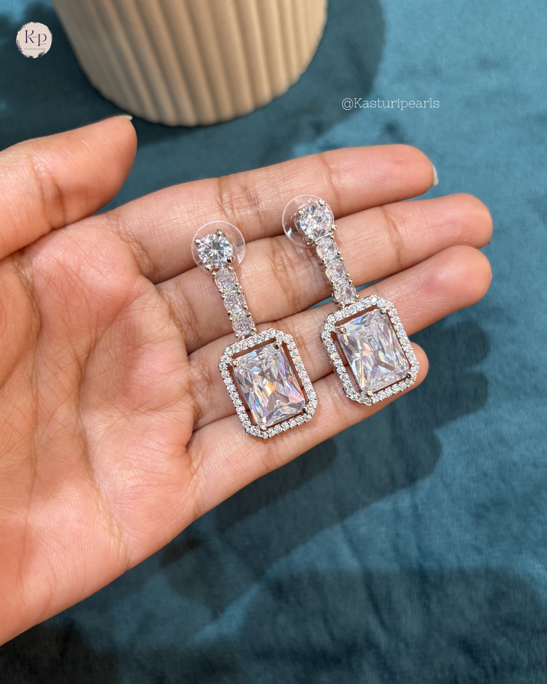 Chaitra Ivory AD earrings