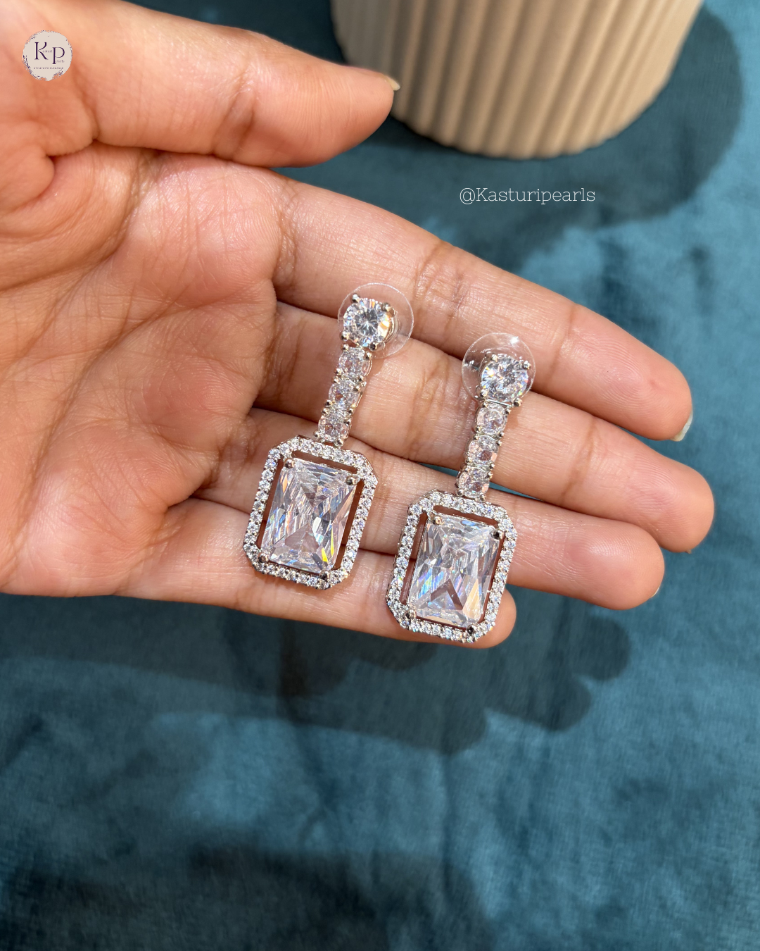 Chaitra Ivory AD earrings