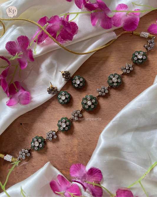 Chaitri Victorian Polish Neckset