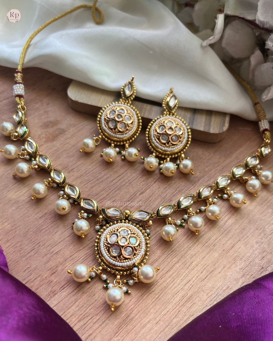 Darshana Antique Kundan Neckset