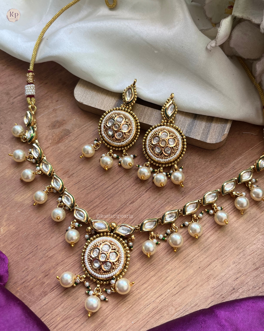Darshana Antique Kundan Neckset
