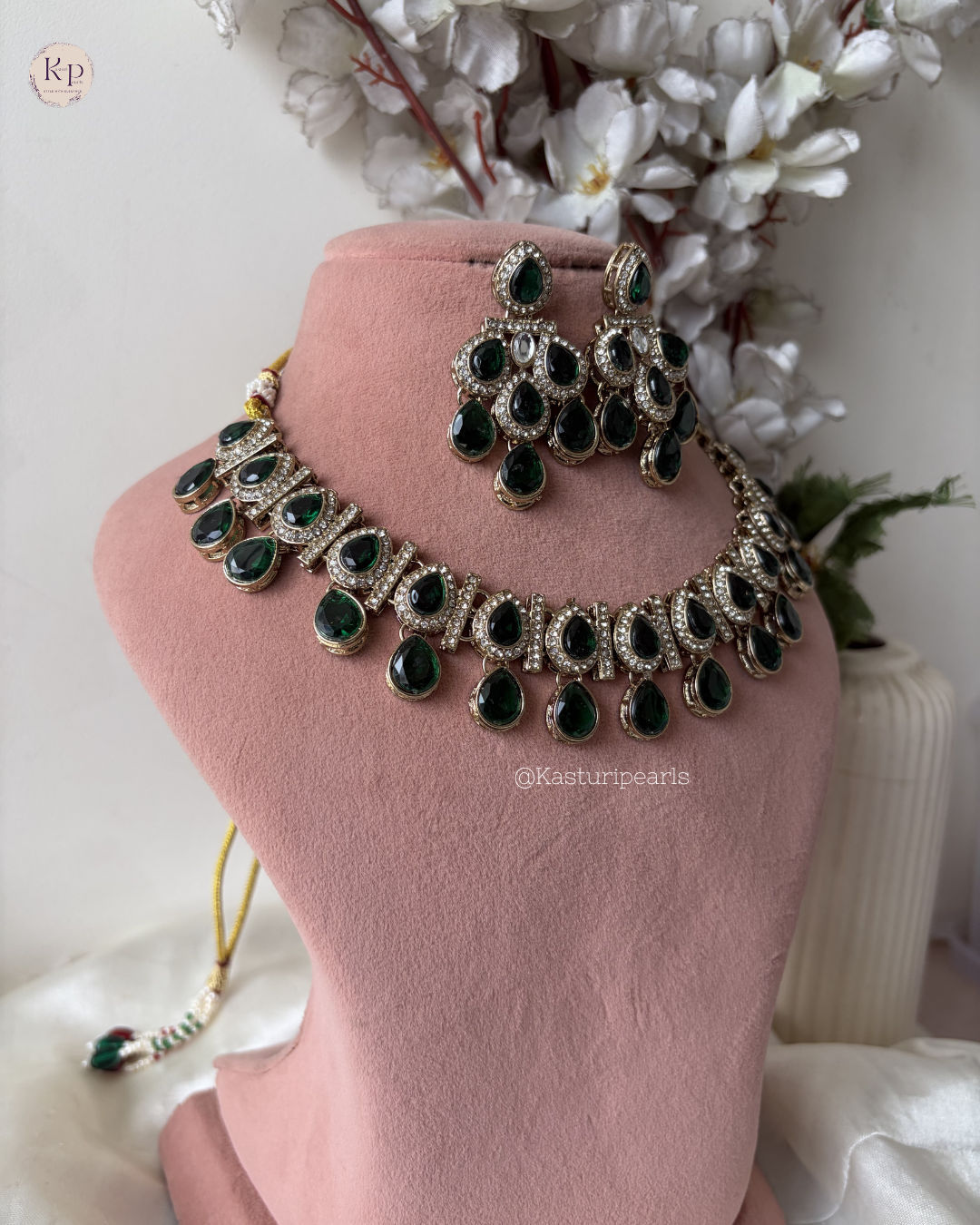 Darshika Green Mehendi Polish Kundan Neckset