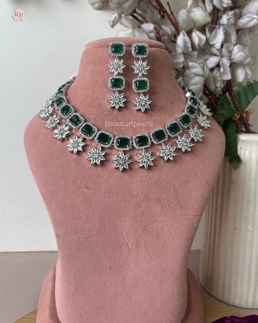 Suman Green AD Neckset