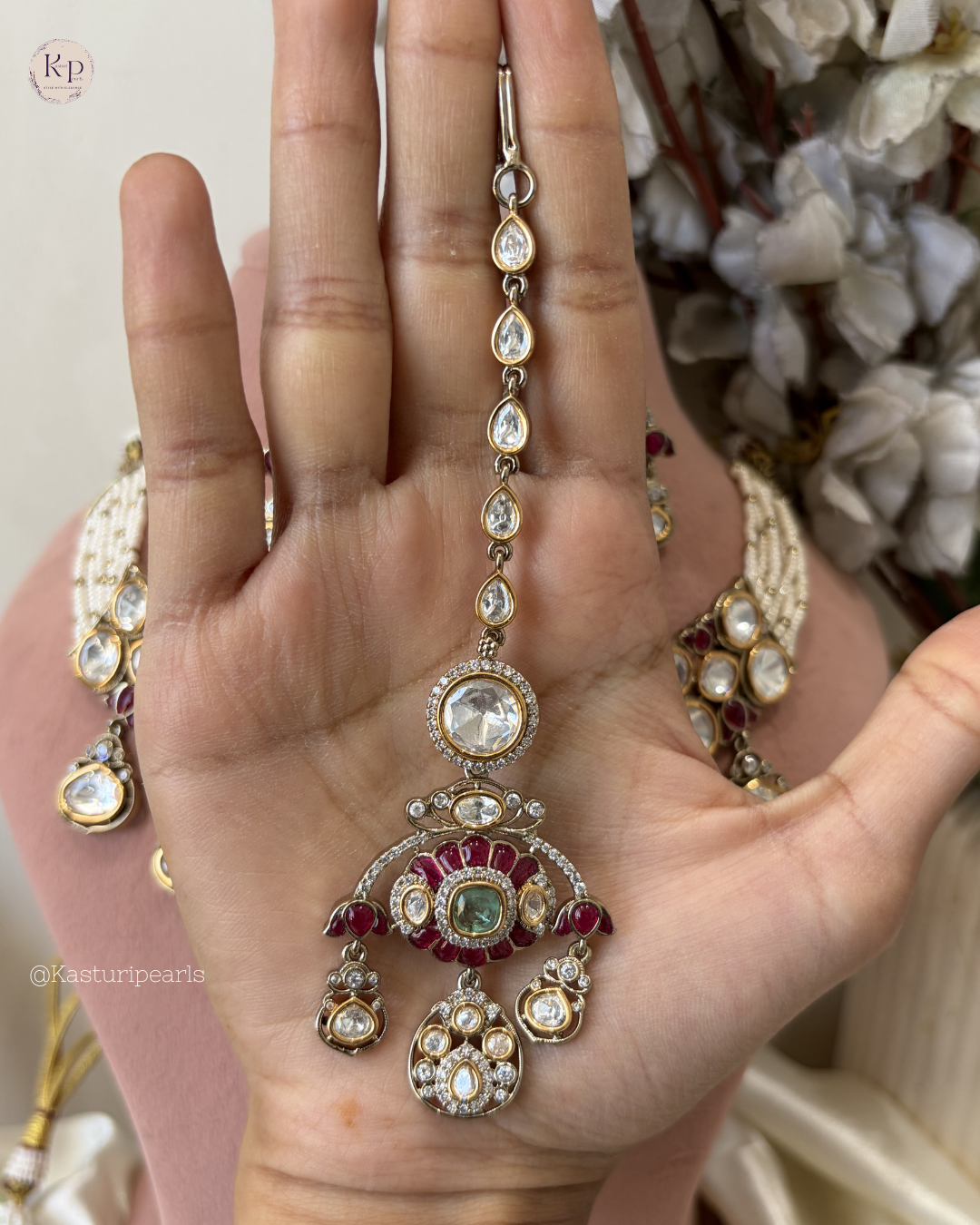 Hemali Moisannite kundan Neckset