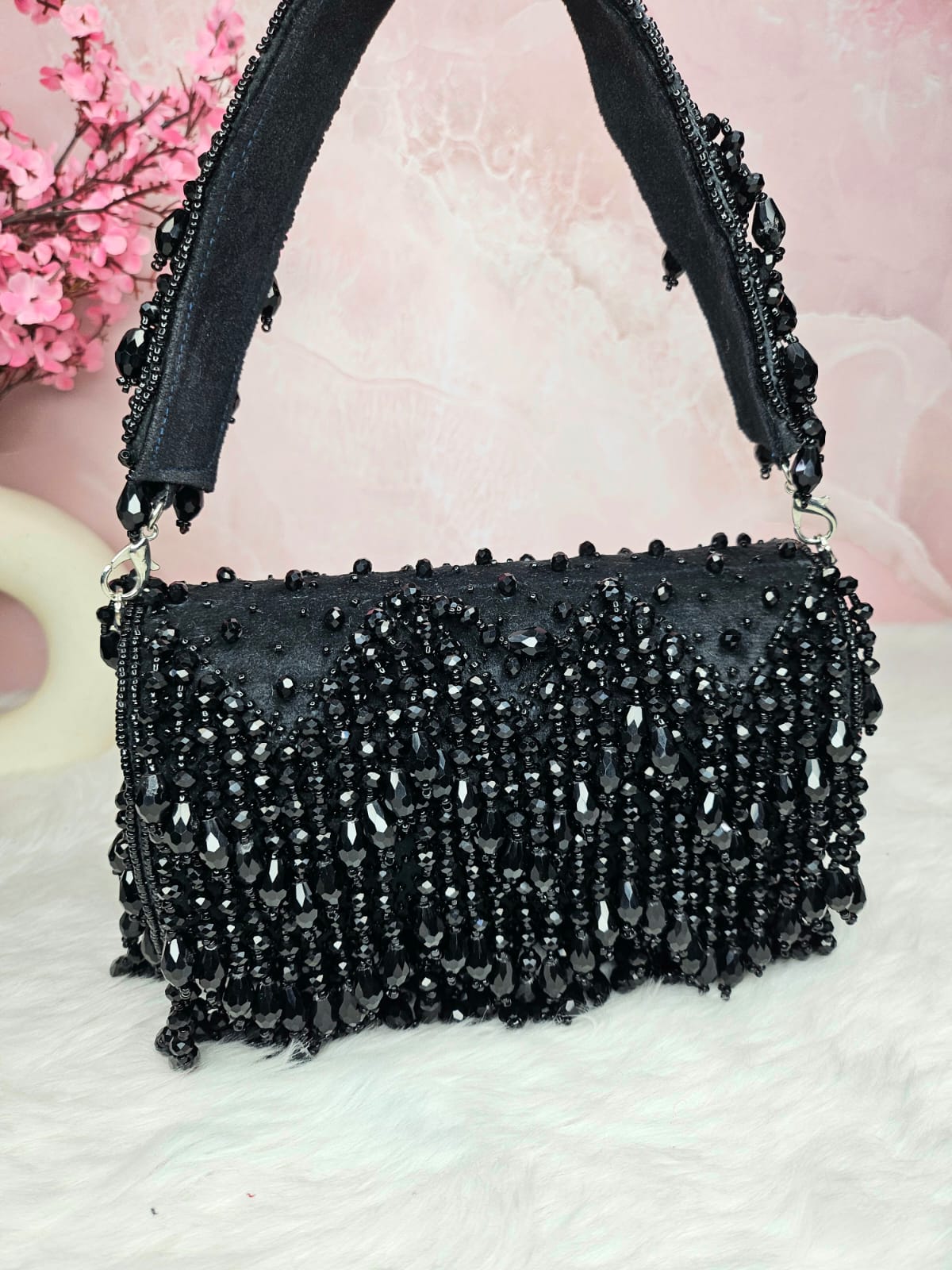 Hoor crystal flap clutch