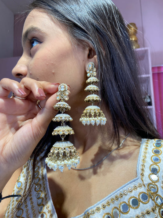 Rucha Kundan Jhumki Earrings