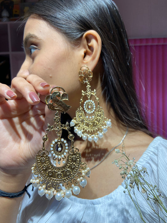 Shikha Kundan earrings