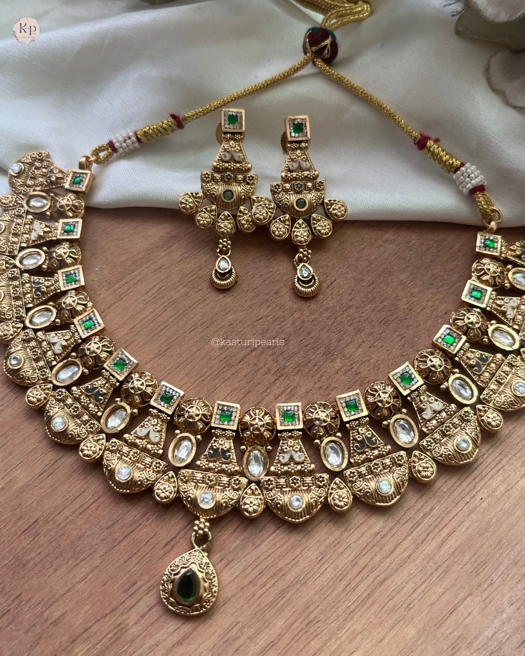 Inayat Brass coper Neckset