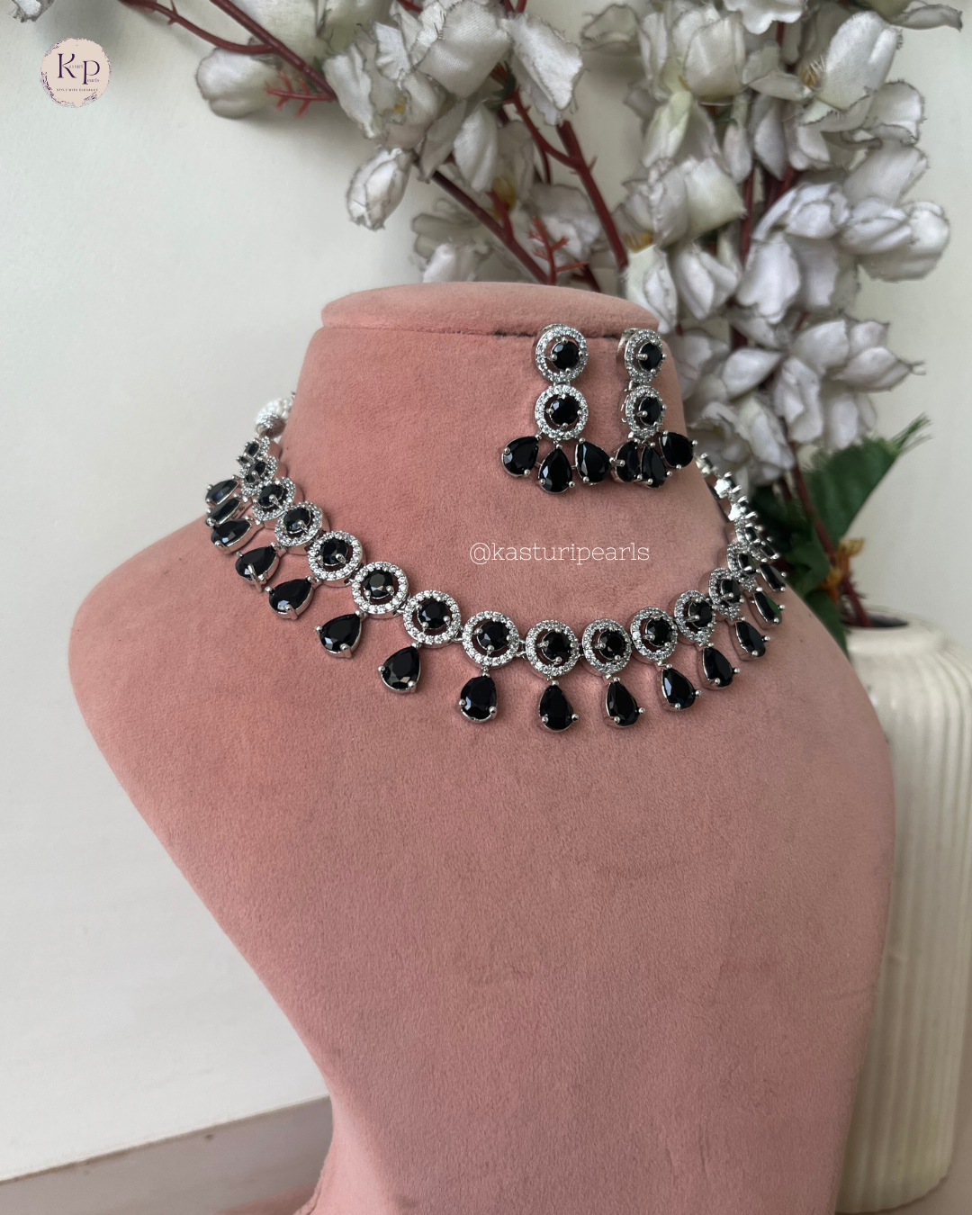 Jigyasa Black Ad Neckset