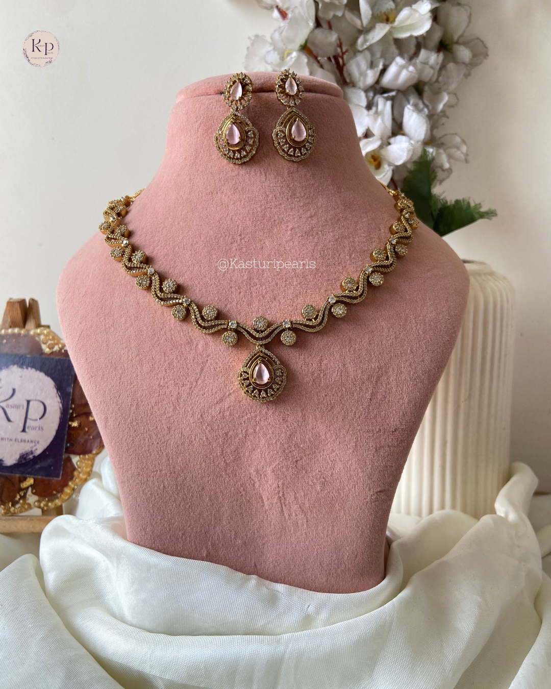 Jinal Mehndi Polish Ad Necklace sets