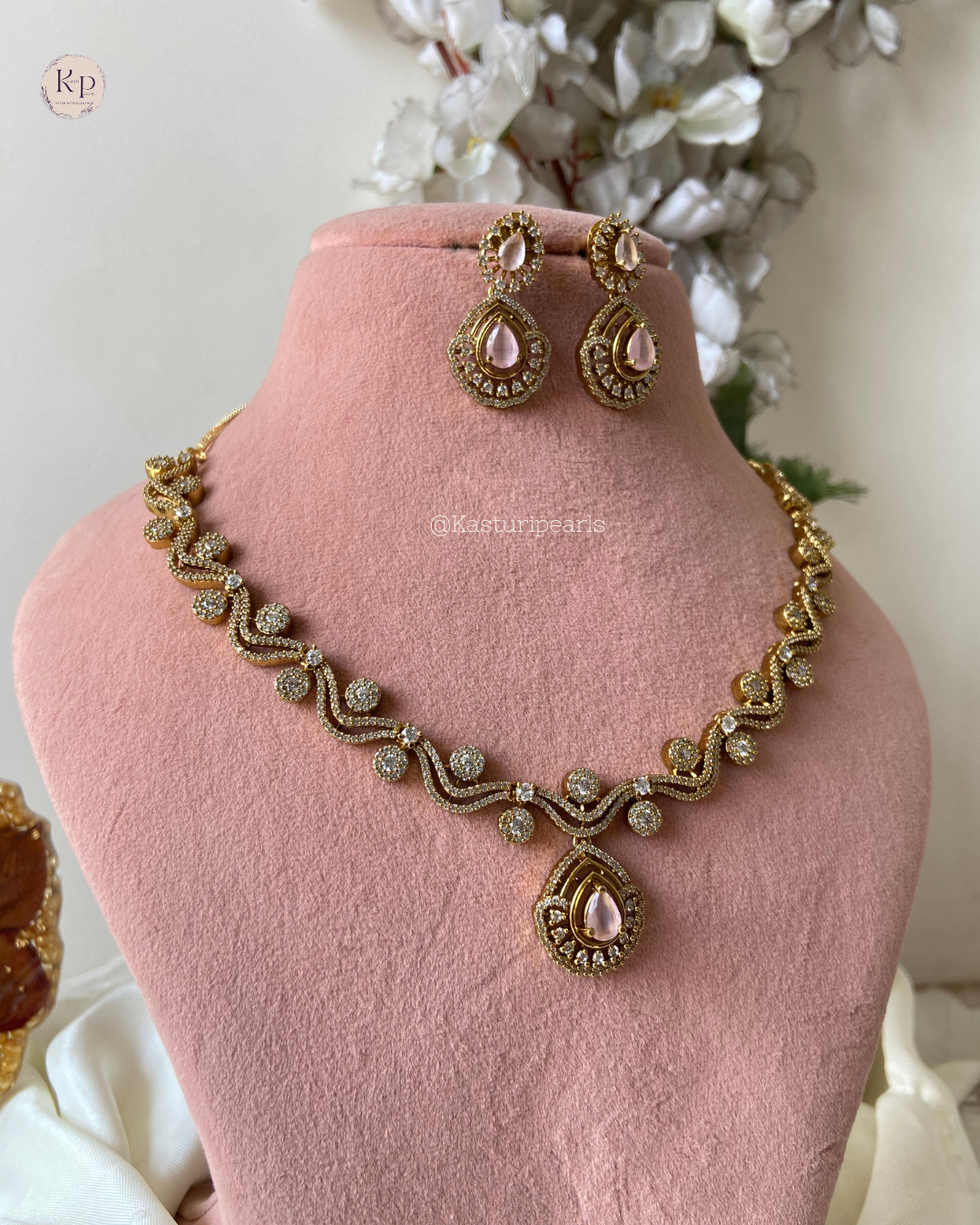 Jinal Mehndi Polish Ad Necklace sets
