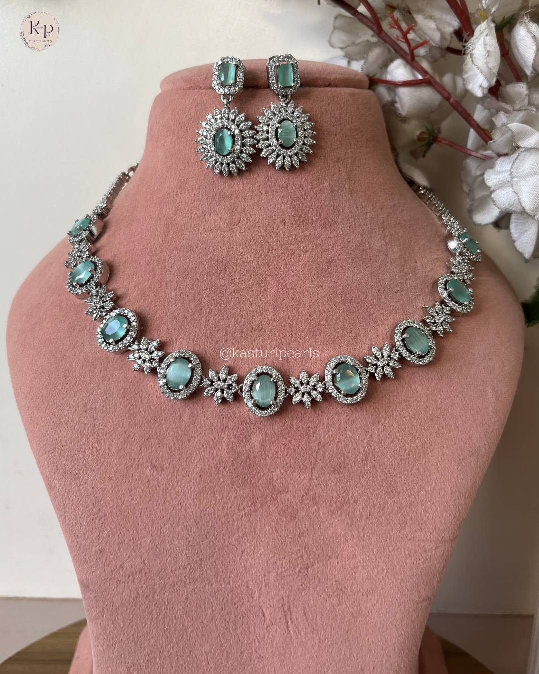 Jinni Mint American diamond Neckset